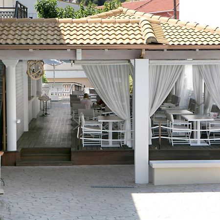 Hotel Rezi Парга Екстериор снимка